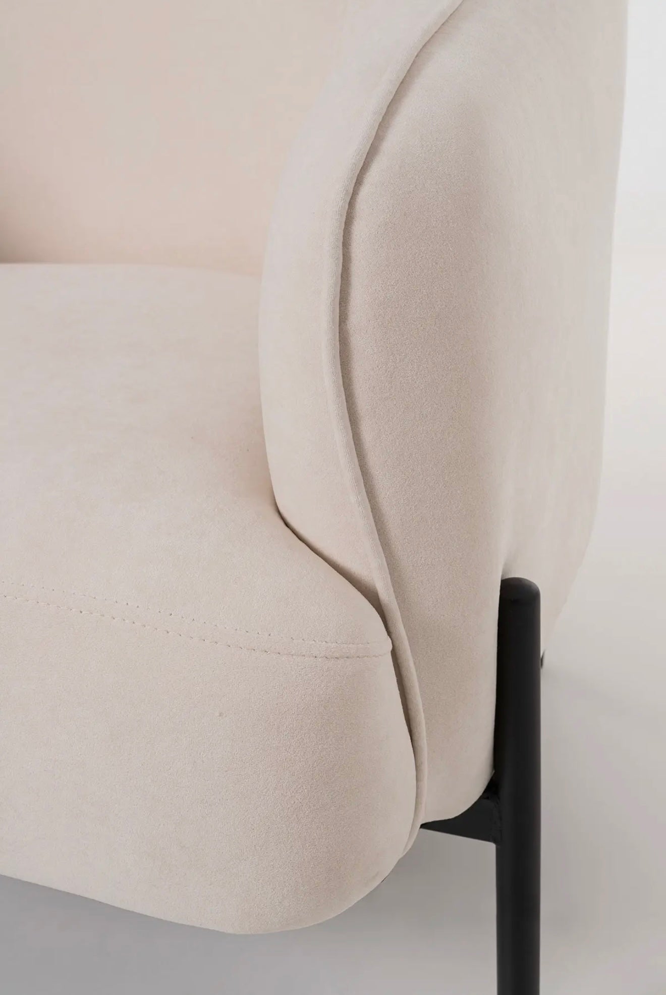 Cloud Armchair in Soft Cream